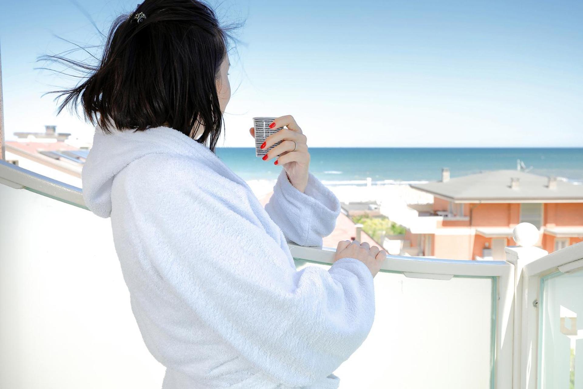 Hotel Alexander Milano Marittima Eksteriør bilde