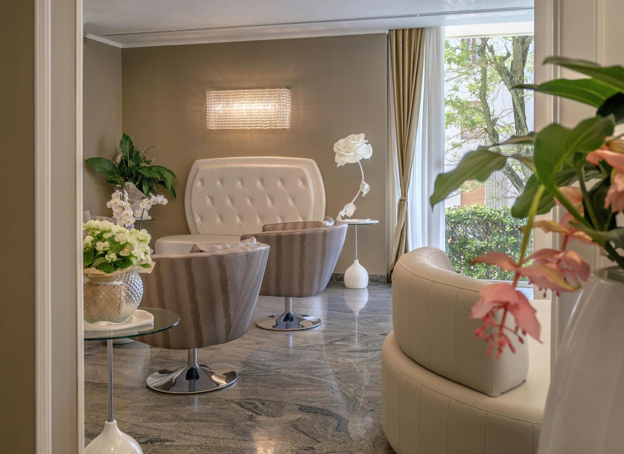 Hotel Alexander Milano Marittima Eksteriør bilde