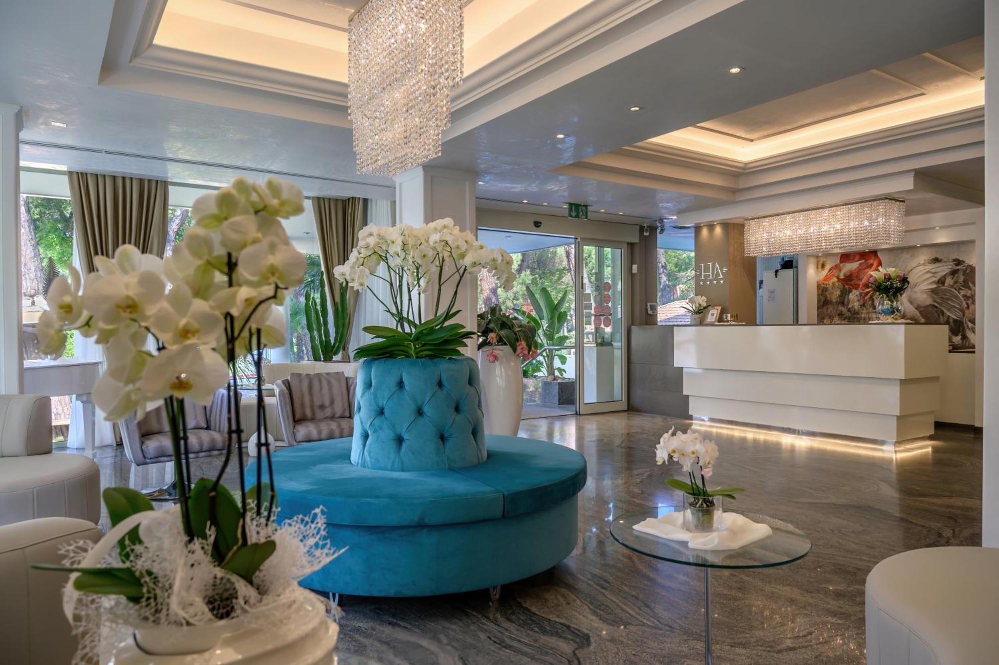 Hotel Alexander Milano Marittima Eksteriør bilde
