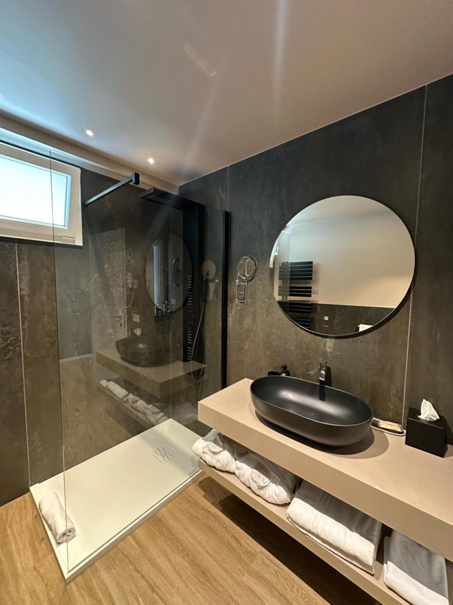 Hotel Alexander Milano Marittima Eksteriør bilde
