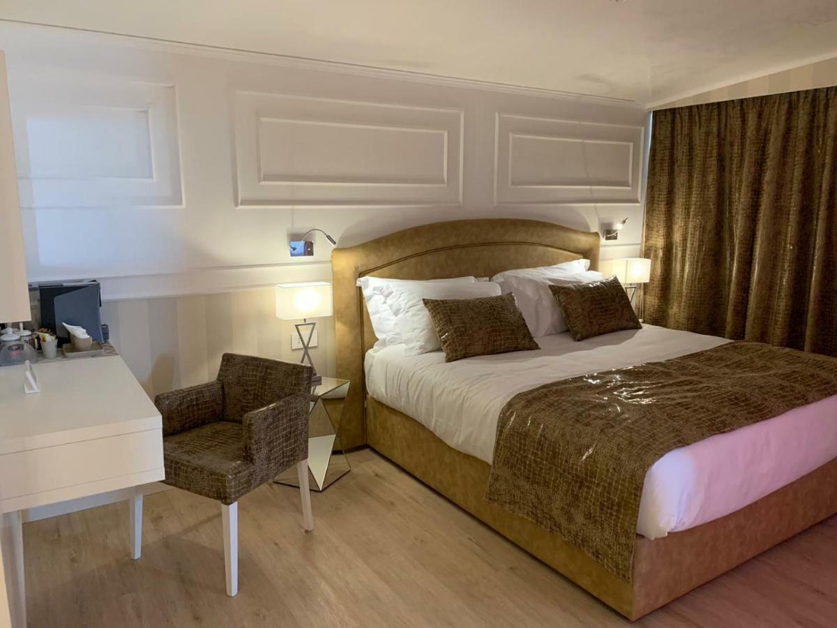 Hotel Alexander Milano Marittima Eksteriør bilde